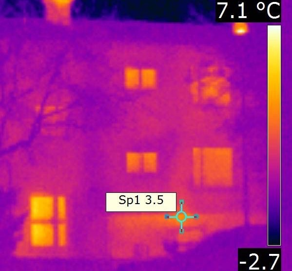 Thermografering av ett lägenhetshus